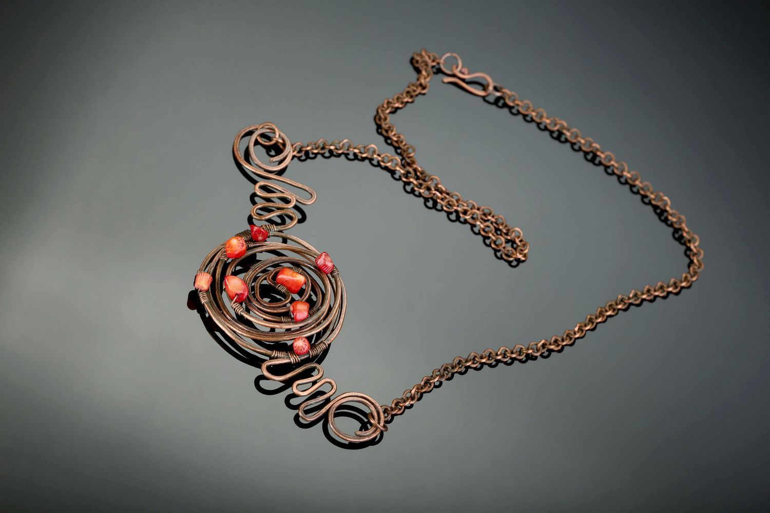 Necklace with corals Ariadne's thread photo 3