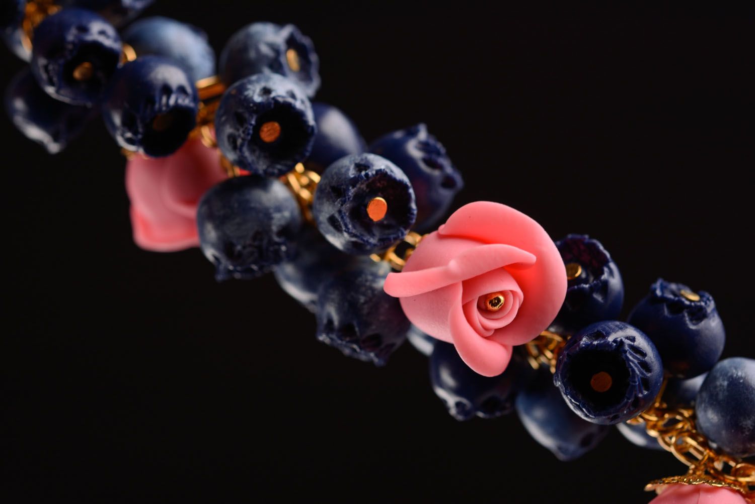 Wide handmade charm bracelet with blueberries and pink roses photo 3