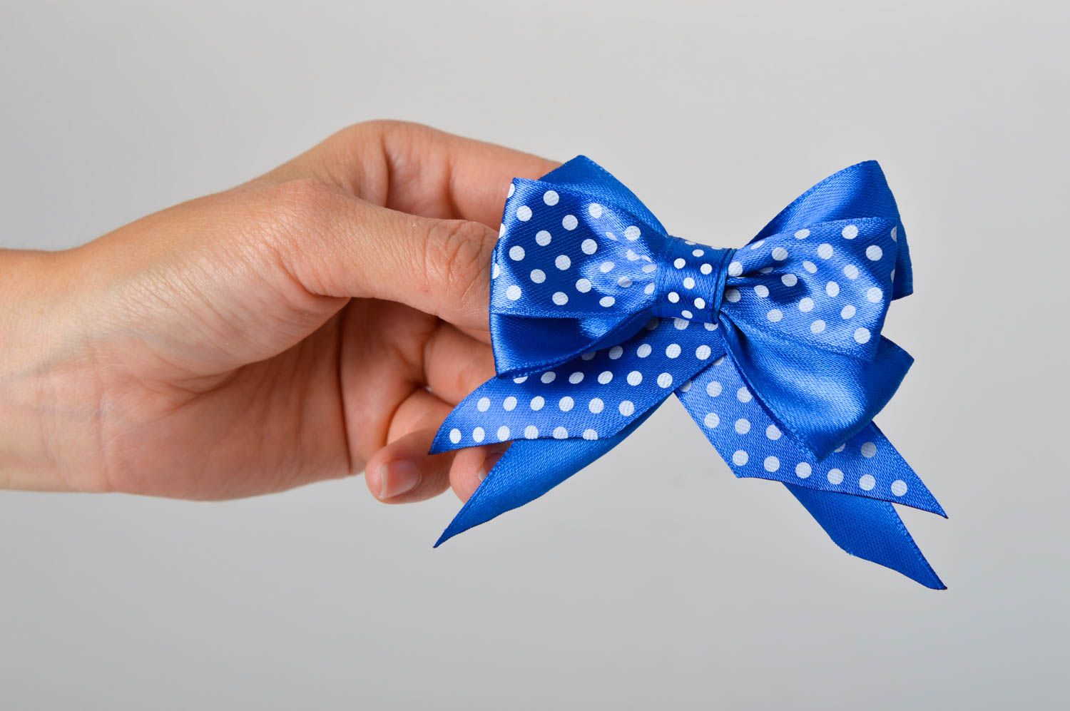 Haarspange Schleife handmade Schmuck für Kinder Haar Accessoire in Blau modisch foto 2