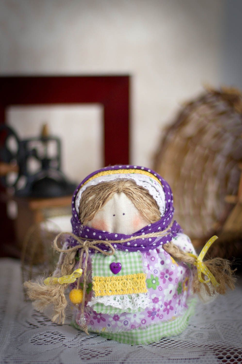 Amulett Ethno Puppe aus Textil mit Korn für Dekor künstlerisch handgeschaffen foto 1