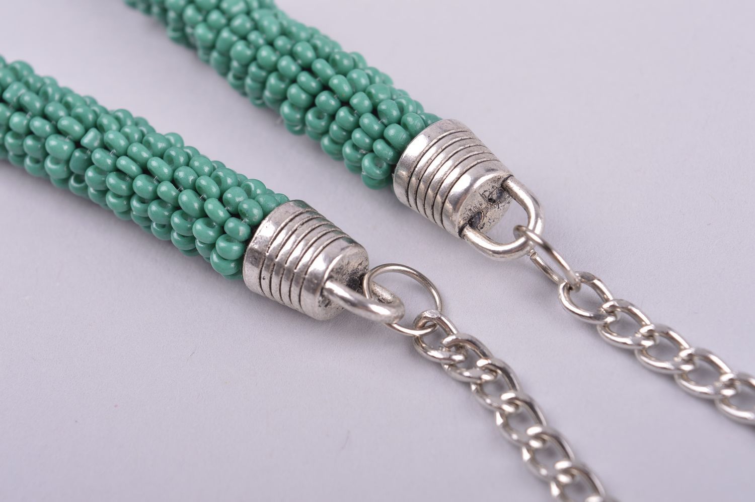 Collier vert Bijou fait main perles de rocaille Accessoire pour femme design photo 4