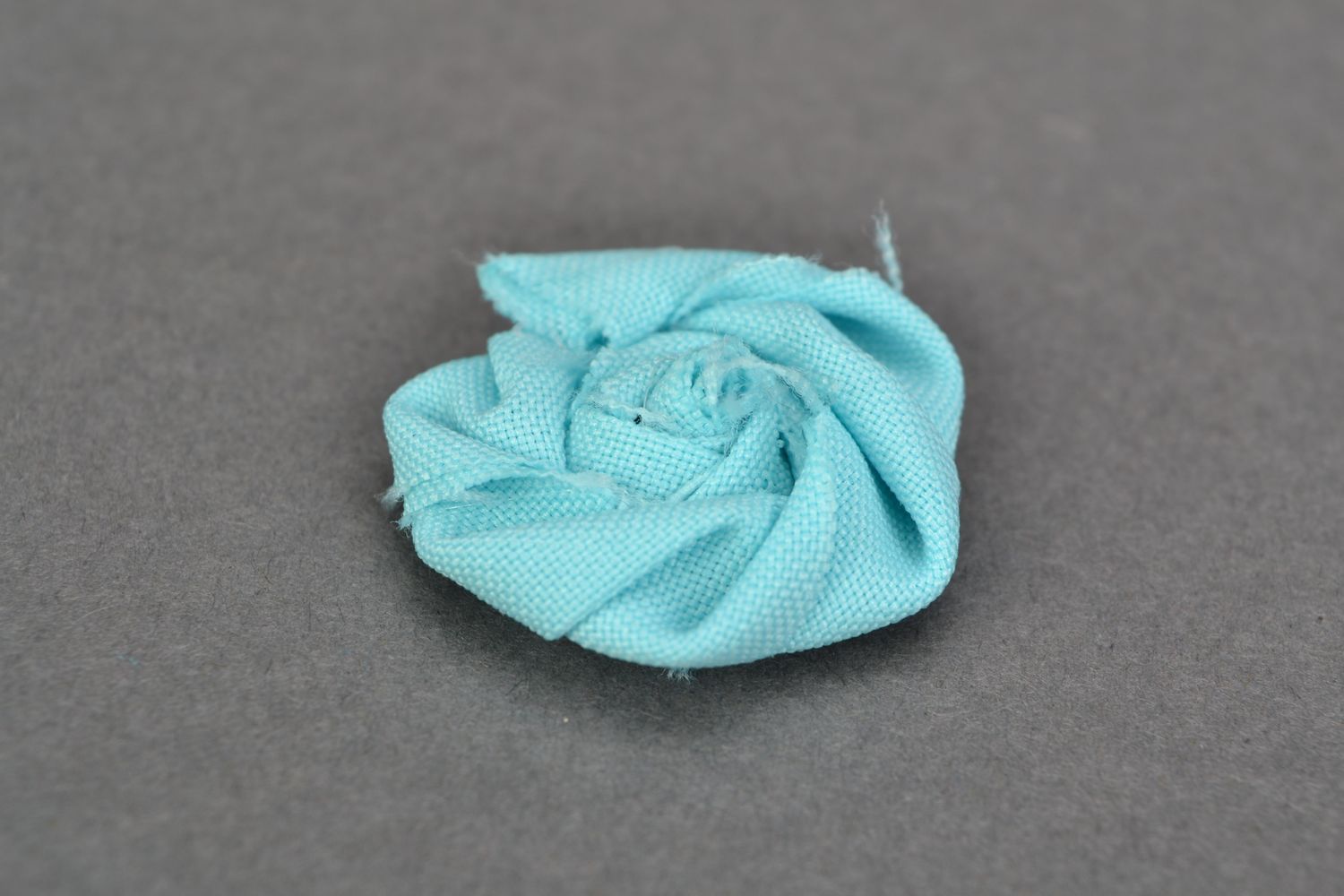 Set of 6 small light blue handmade fabric rose flowers for jewelry making photo 4
