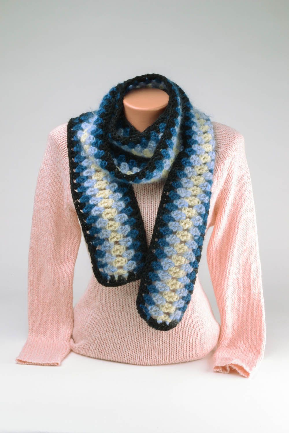 Écharpe tricotée au crochet faite main photo 1