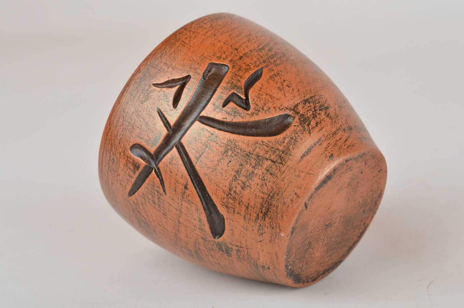 Глиняный бокал для саке красивая японская рюмка ручной работы объемом 100 мл фото 5