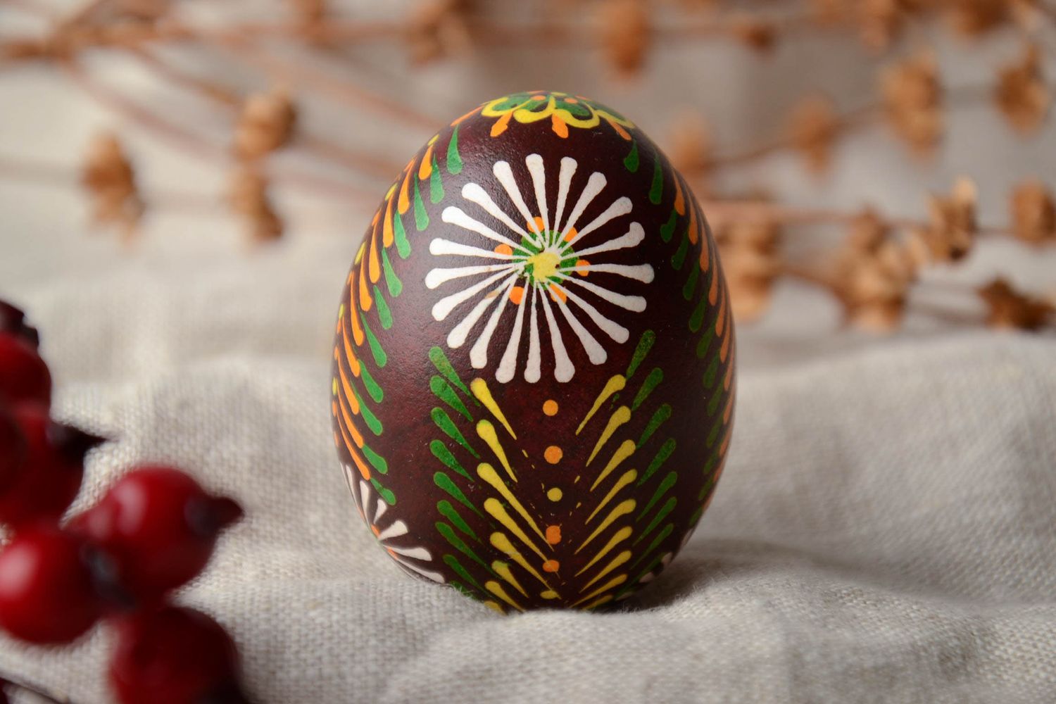 Huevo de Pascua  con pintura de lemky foto 1