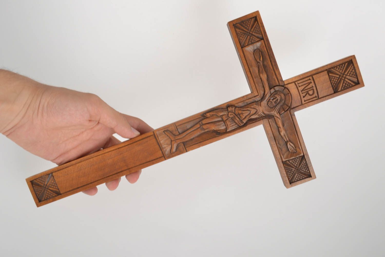 Croix en bois fait main Objet religieux Déco maison grand écologique tilleul photo 5