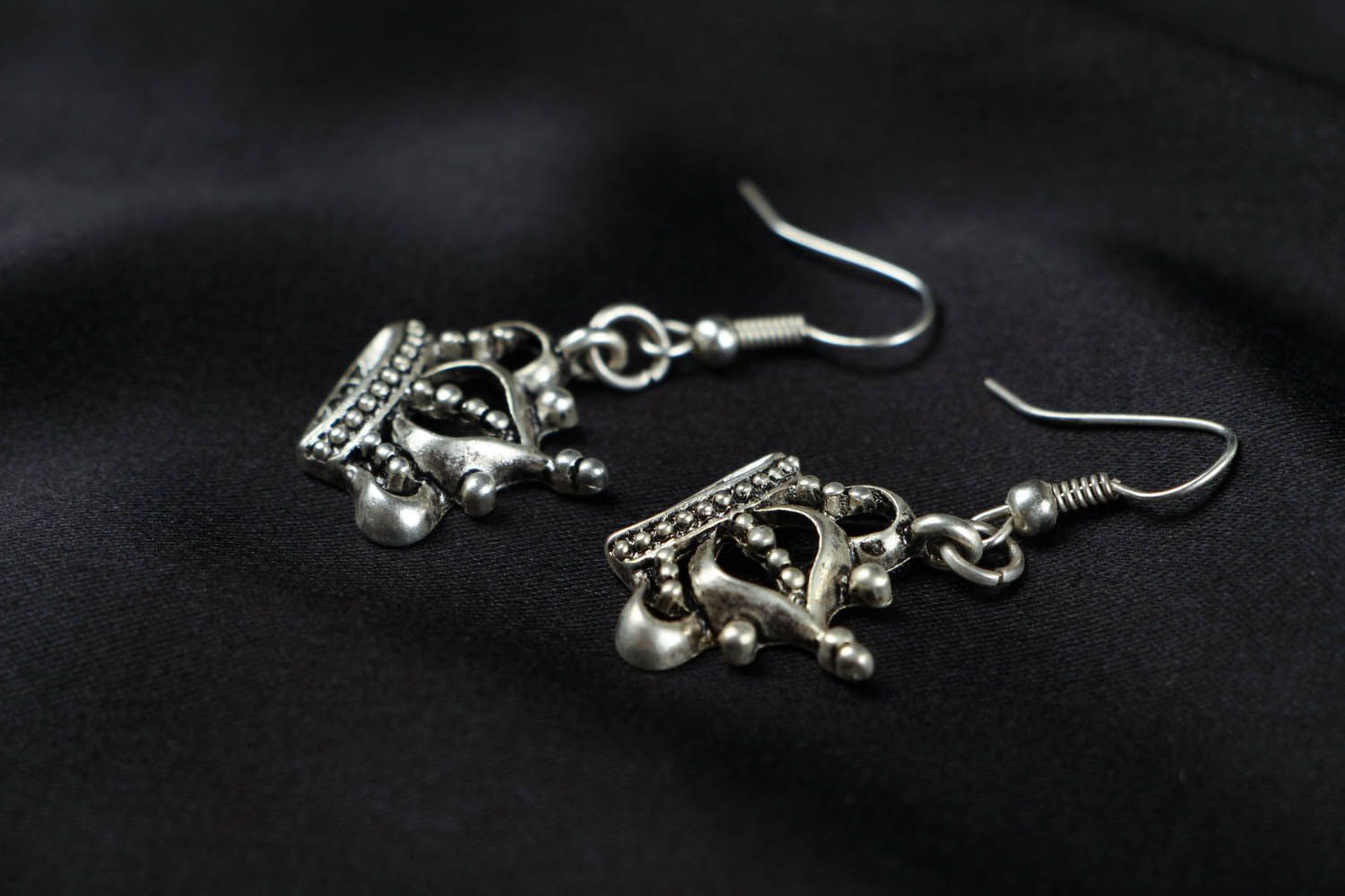 Metal earrings Royal photo 2