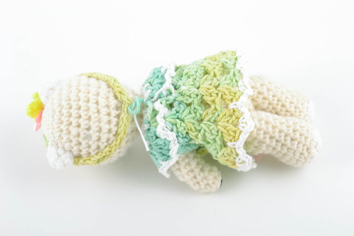 Petit jouet décoratif tricoté en laine fait main original pour enfant Ours photo 5