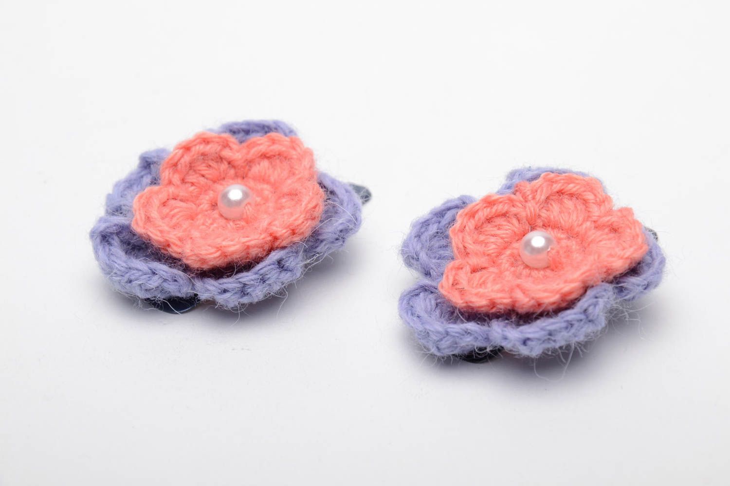 Pinces à cheveux avec fleurs tricotées au crochet faites main 2 pièces photo 3