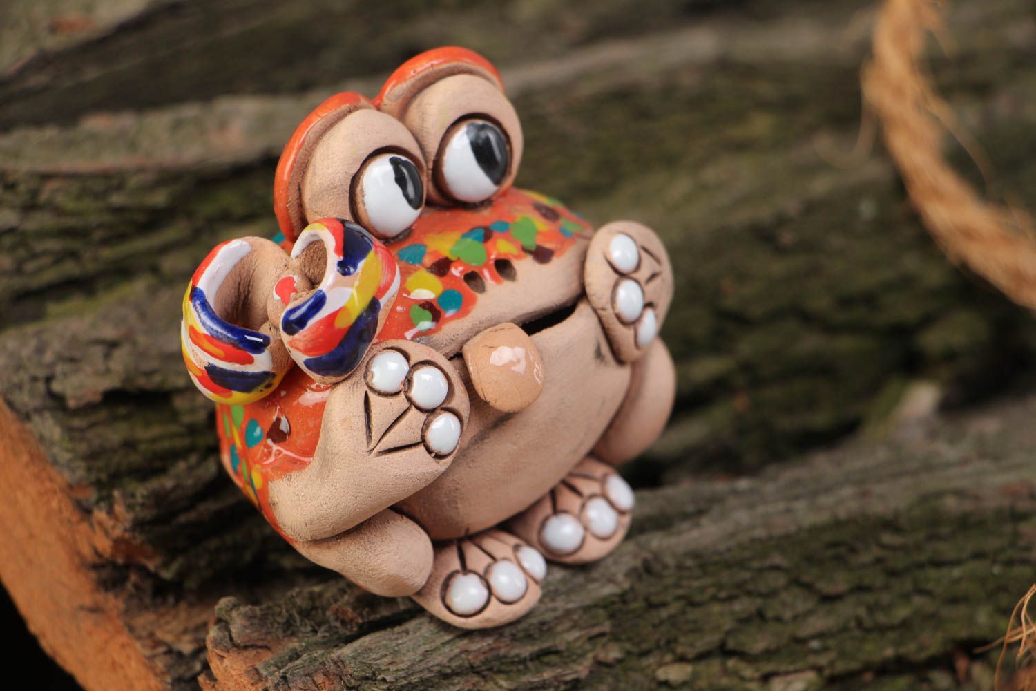 Petite figurine en céramique multicolore peinte faite main grenouille éclatante photo 1