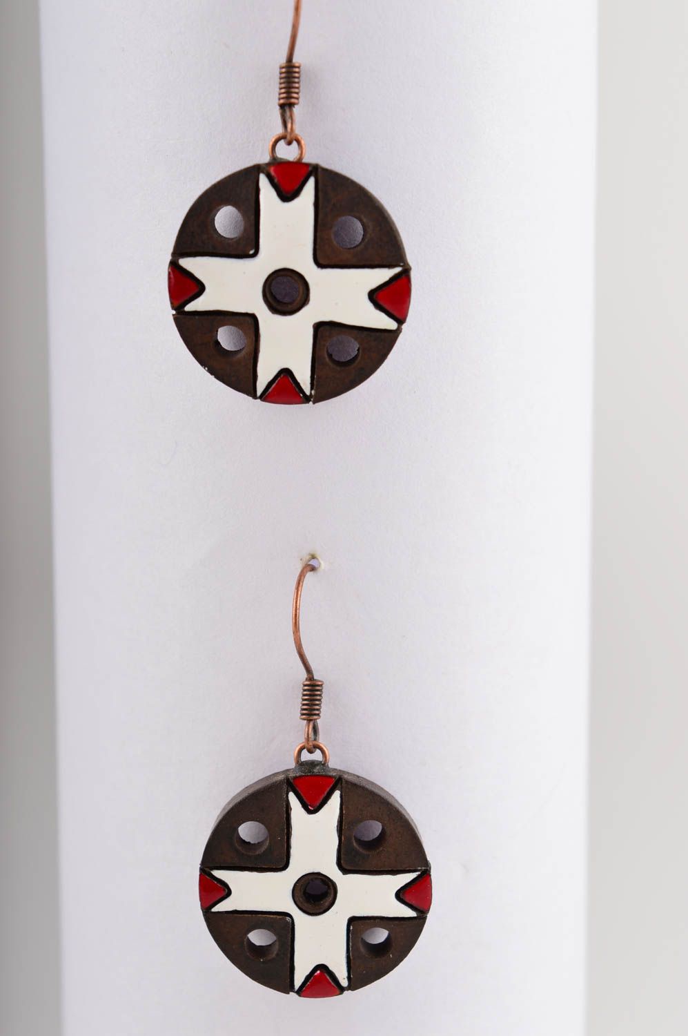 Красивые серьги круглые украшение ручной работы с росписью керамические серьги фото 2