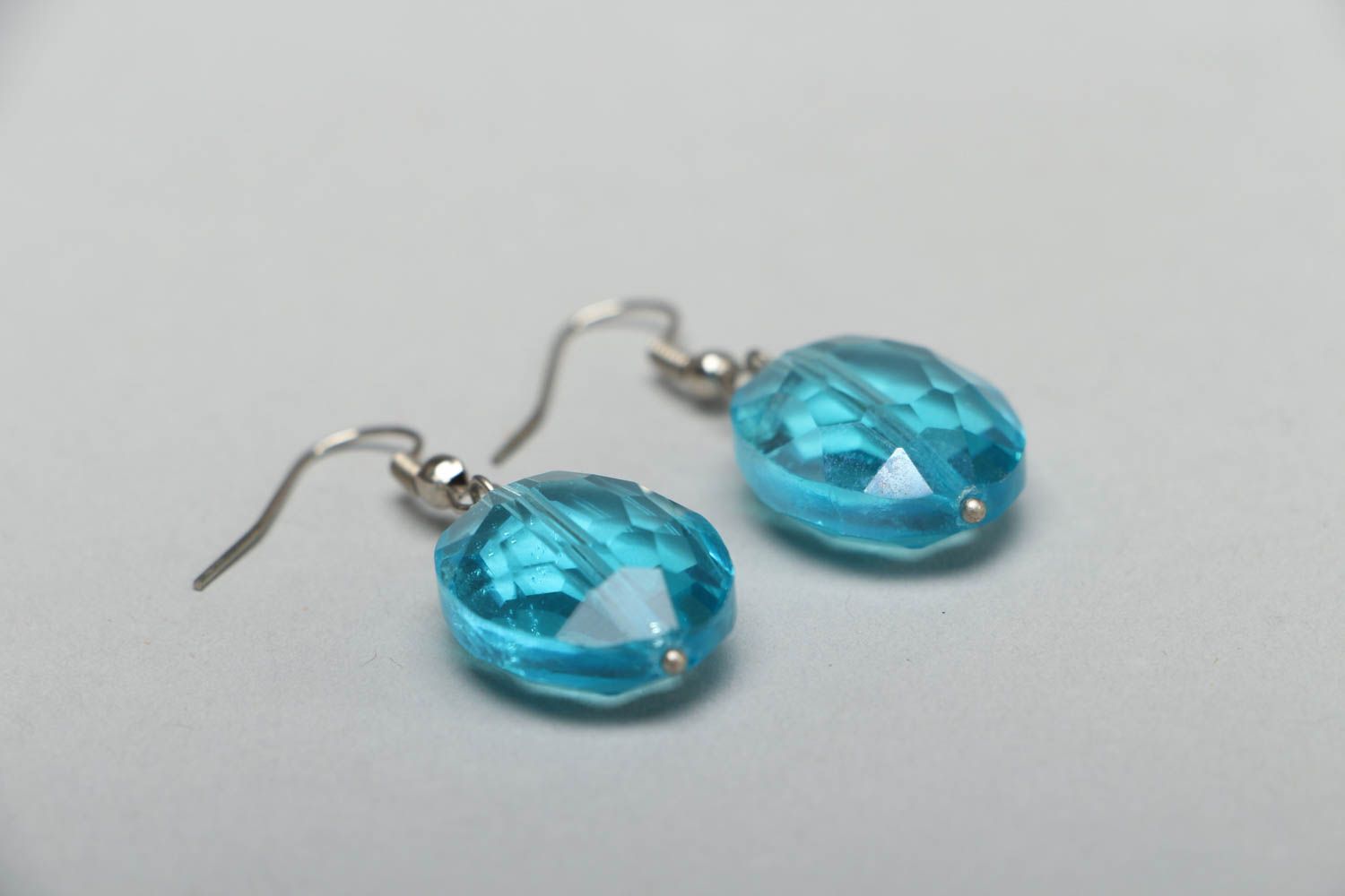 Blaue Kunststoff Ohrringe foto 2