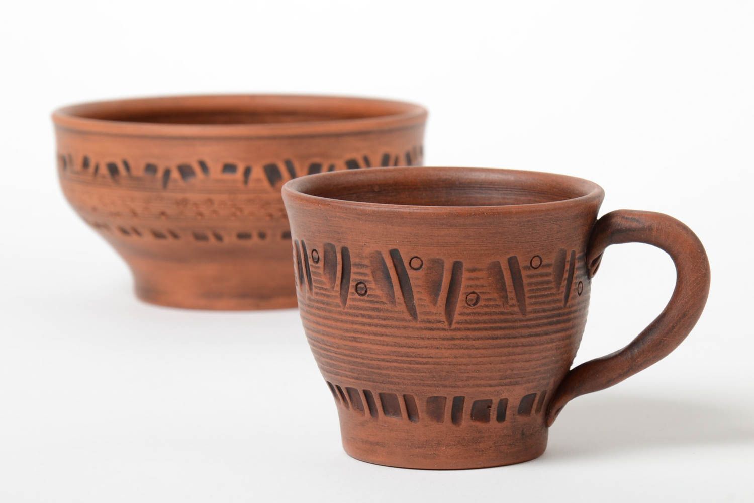 Set of ceramic pottery 13 oz coffee cup and 25 oz brown bowl with handmade pattern photo 2
