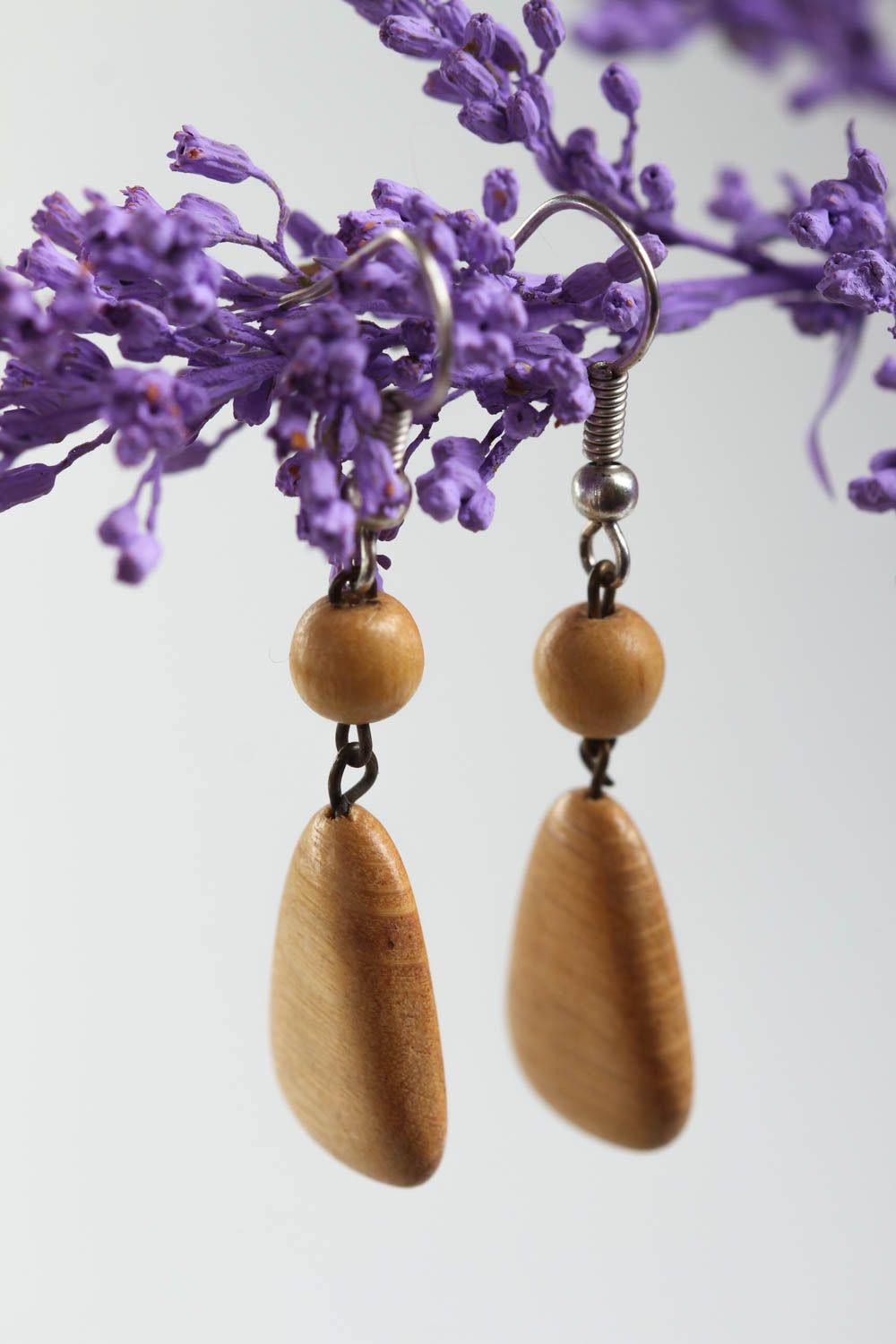 Beautiful handmade beaded earrings wooden bead earrings fashion accessories photo 1