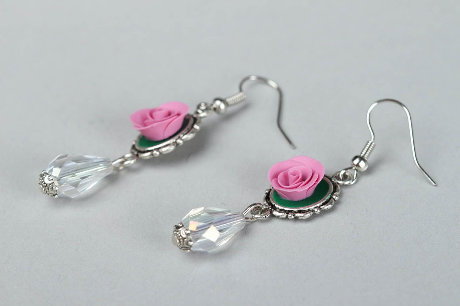 Earrings with crystal photo 2