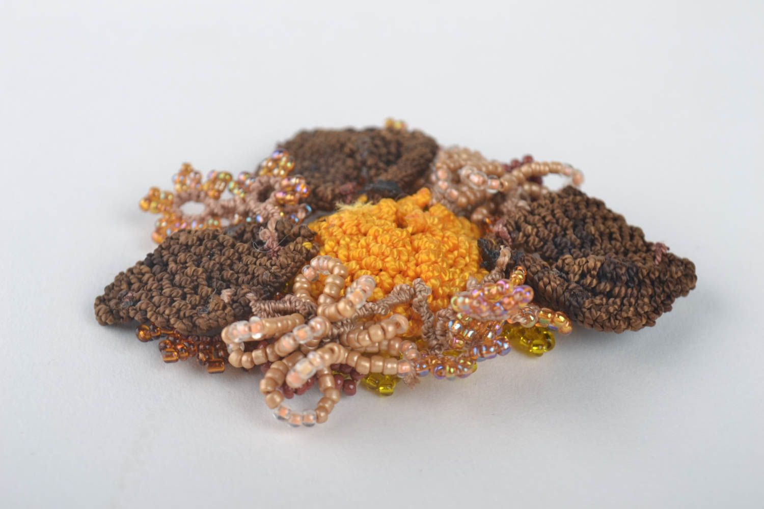 Stylish handmade textile brooch jewelry woven flower brooch beadwork ideas photo 3