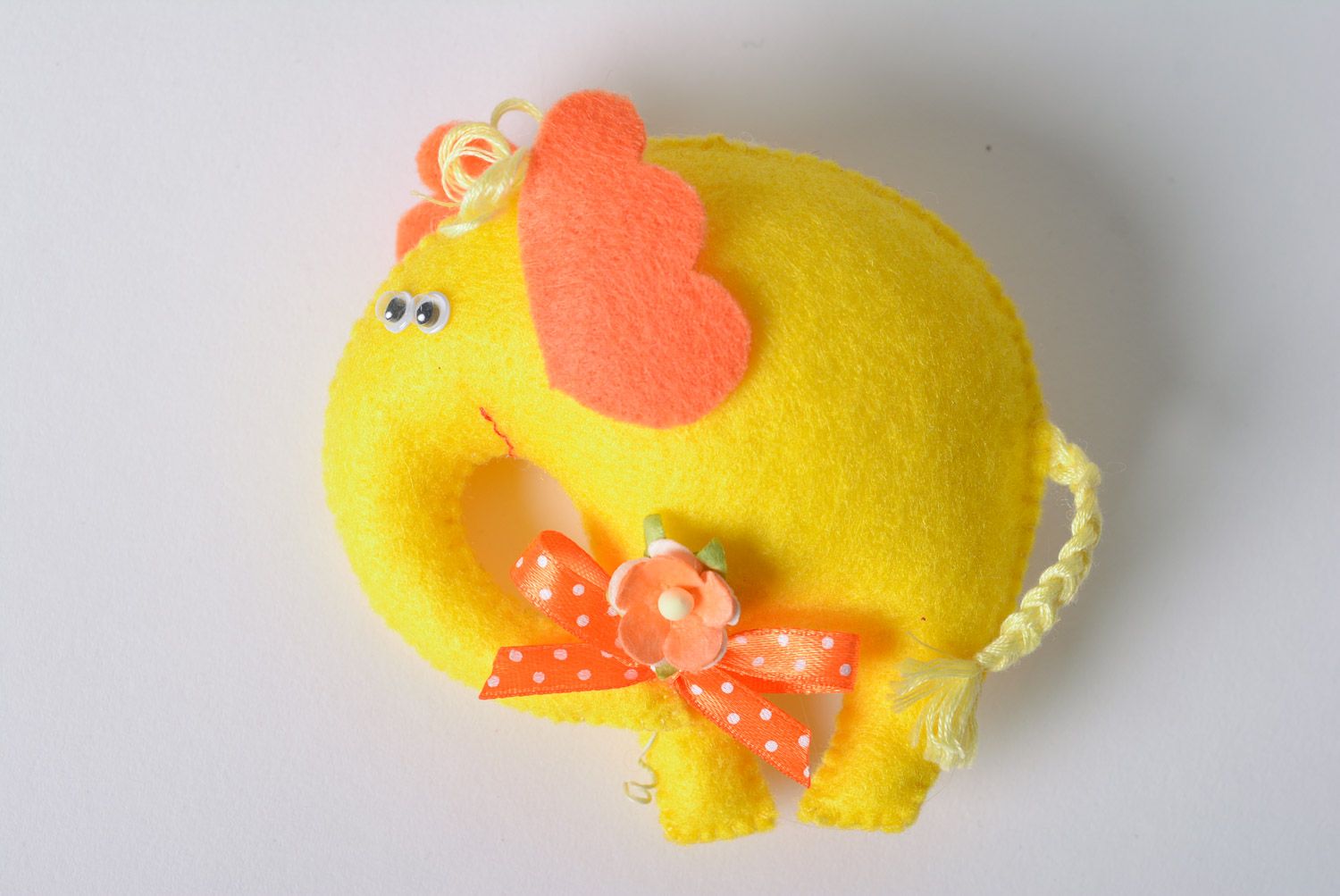 Juguete de peluche artesanal de fieltro elefante pequeño divertido foto 5