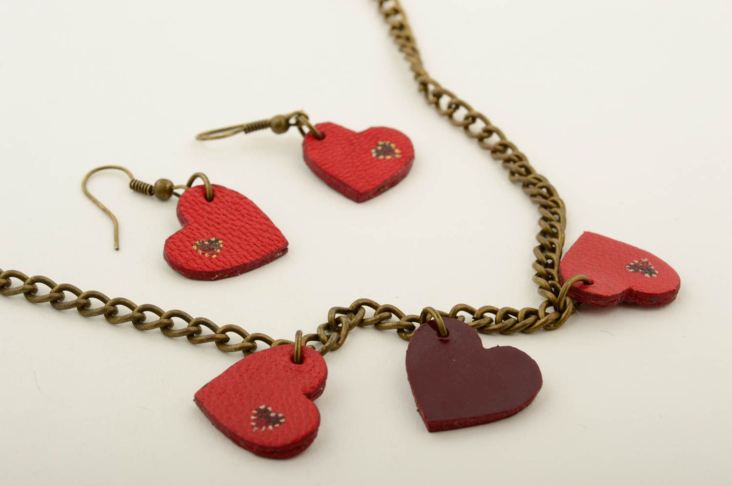 Stylish handmade leather earrings necklace design costume jewelry set ideas photo 4