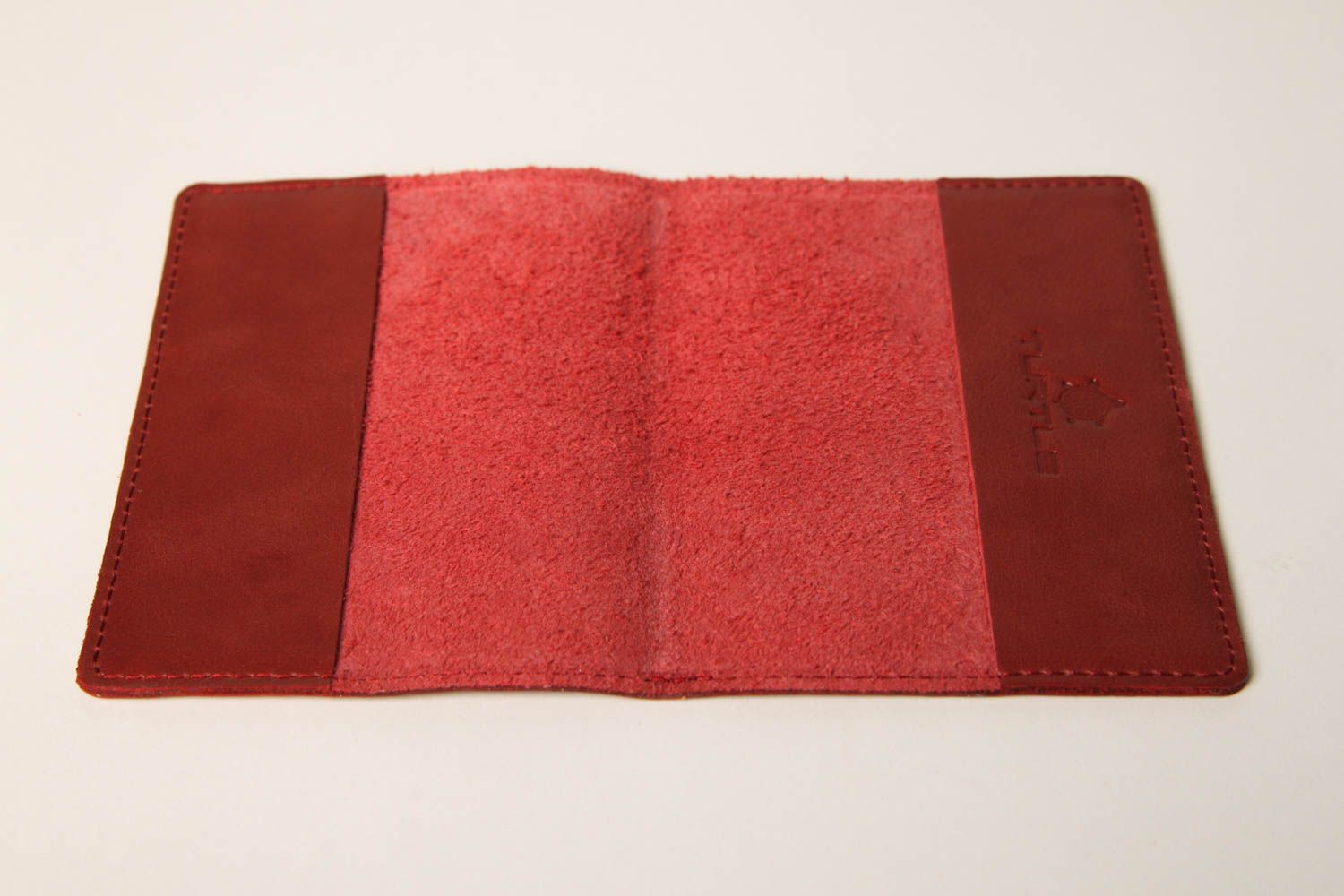 Handgefertigt Etui Reisepass Ausweis Schutzhülle Passetui Leder in Rot foto 5