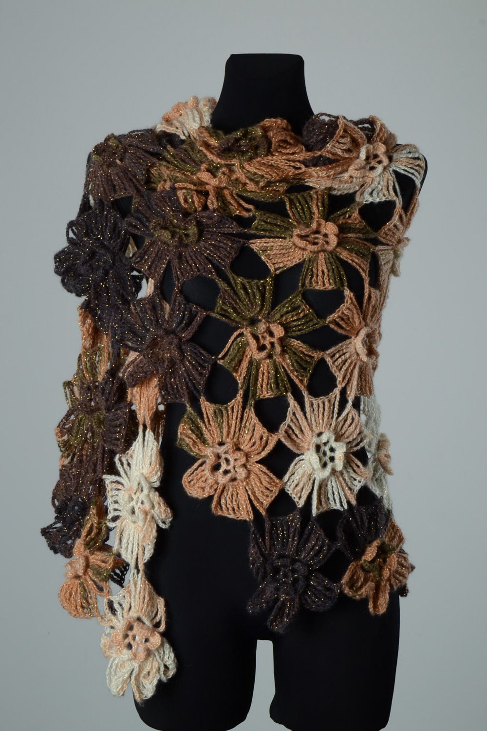 Châle tricoté au crochet en angora et laine fait main à fleurs original photo 1