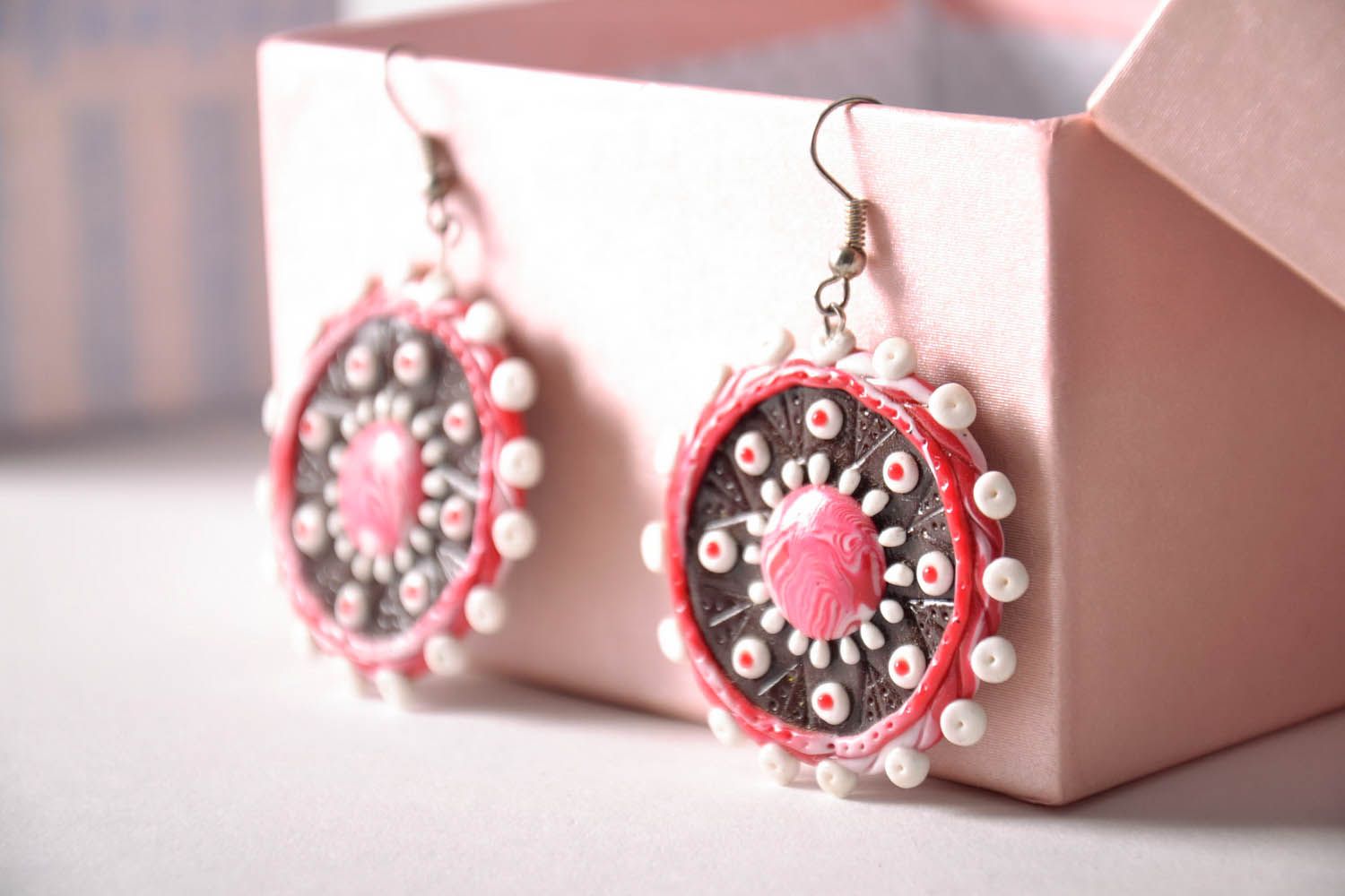 Earrings Made of Polymer Clay Using Filigree Technique photo 1