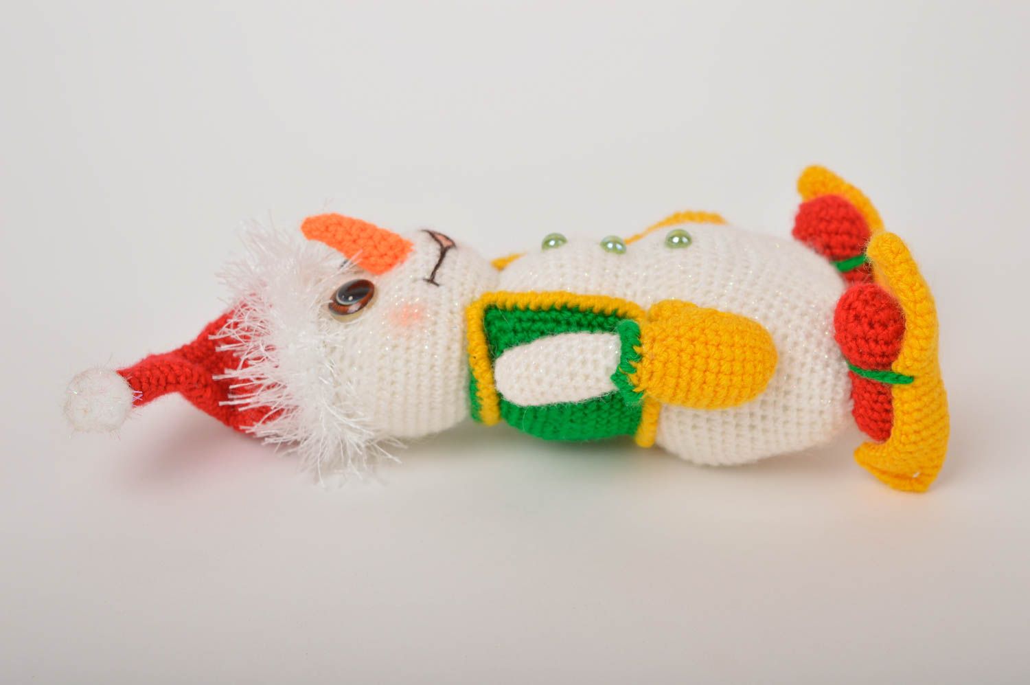Handmade ausgefallenes Spielzeug Geschenk Idee Schneemann gehäkelt für Kinder foto 5