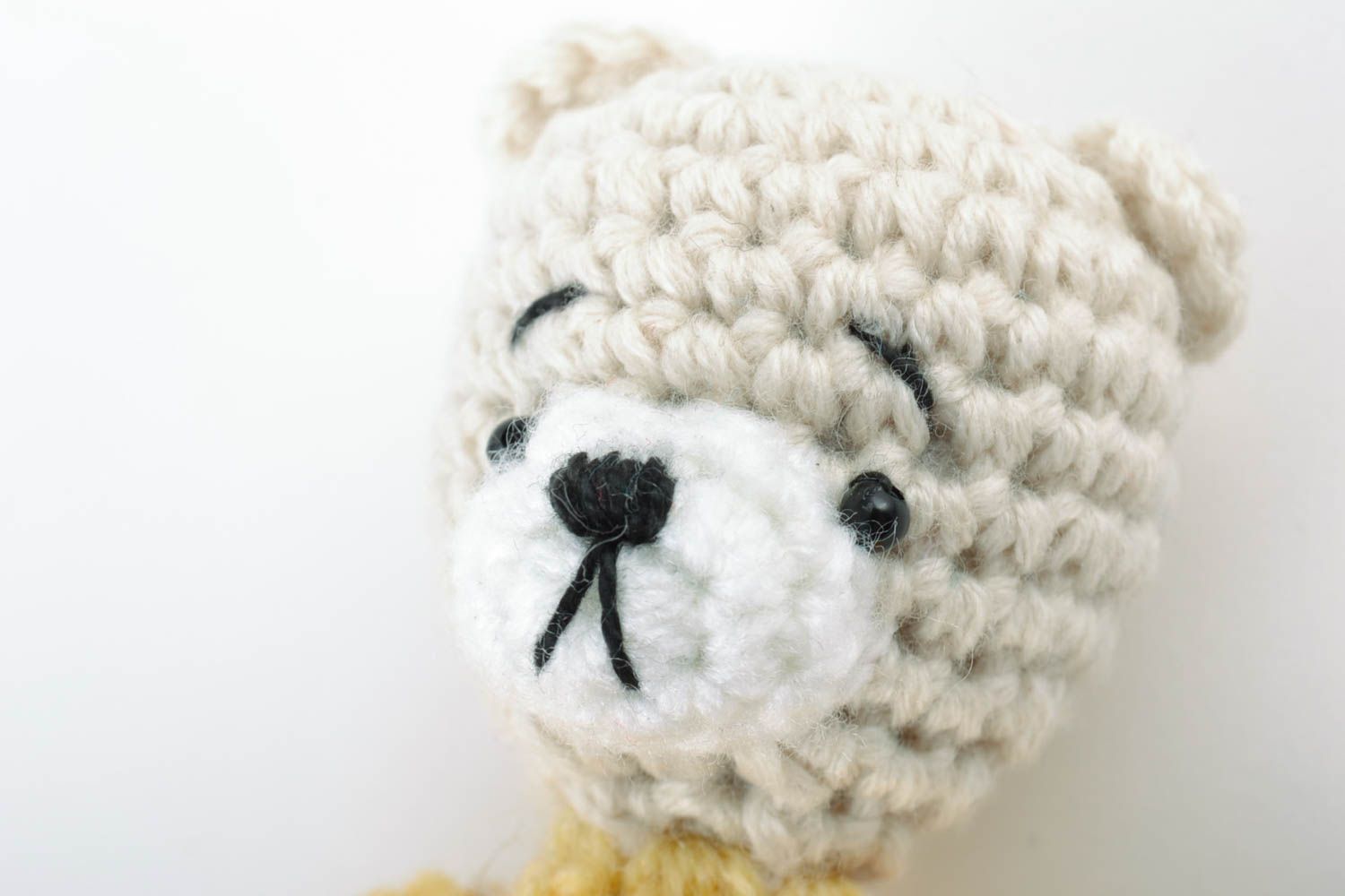 Petit jouet mou Ourson tricoté en laine naturelle original joli fait main photo 3
