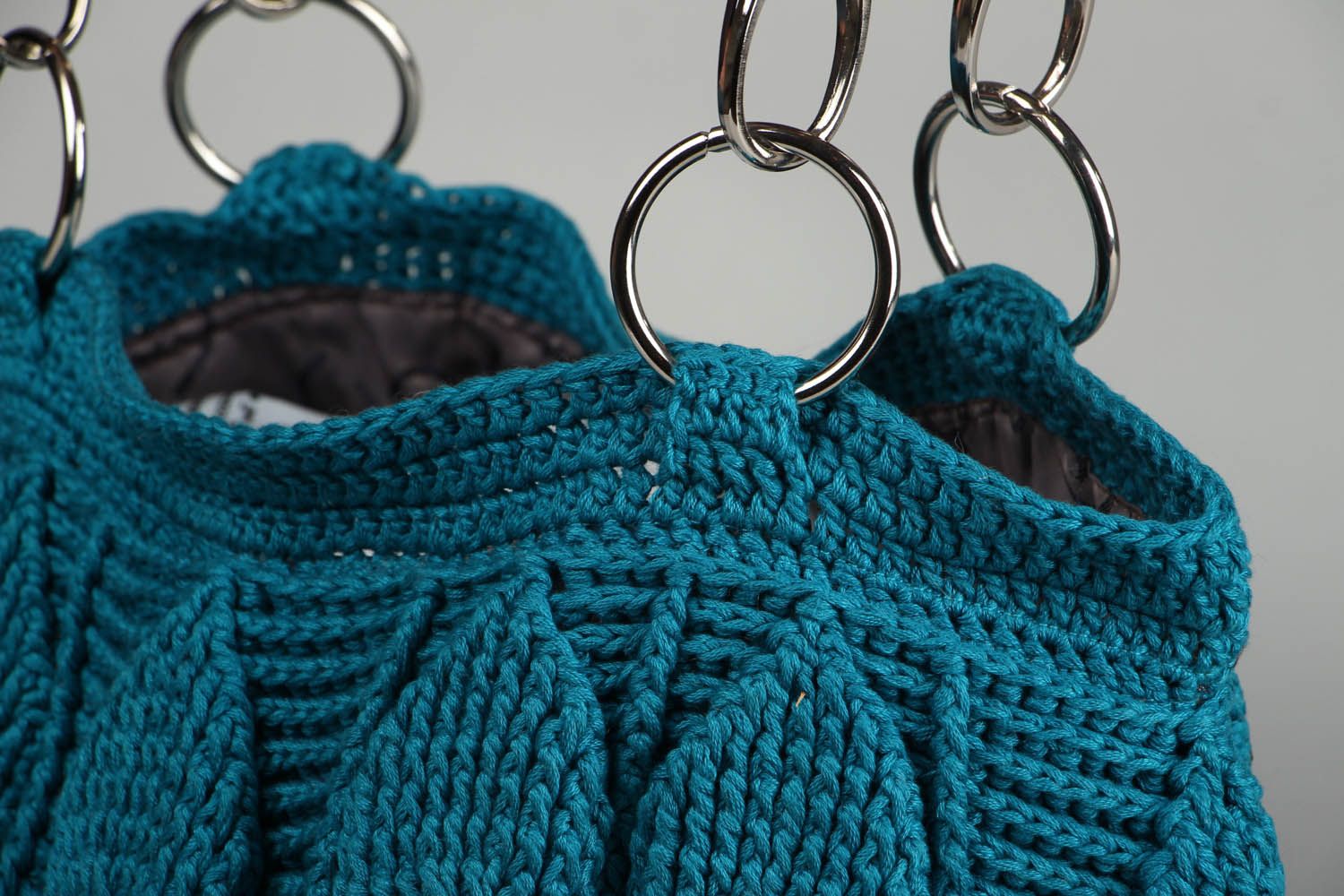 Sac à main tricoté au crochet bleu fait main photo 3