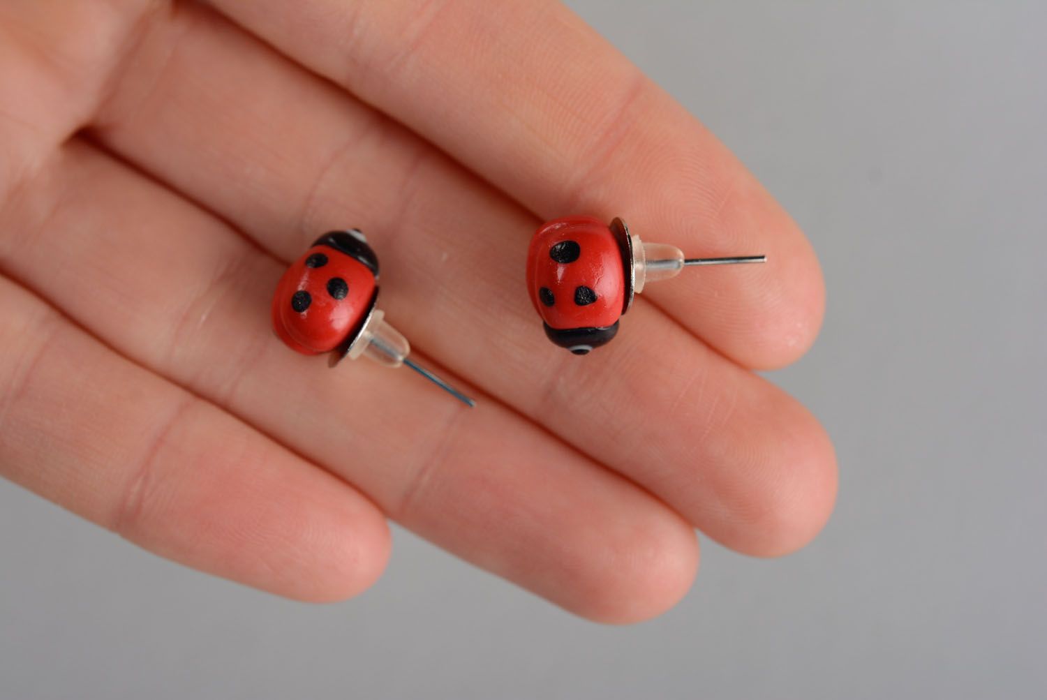 Plastic stud earrings Ladybugs photo 5