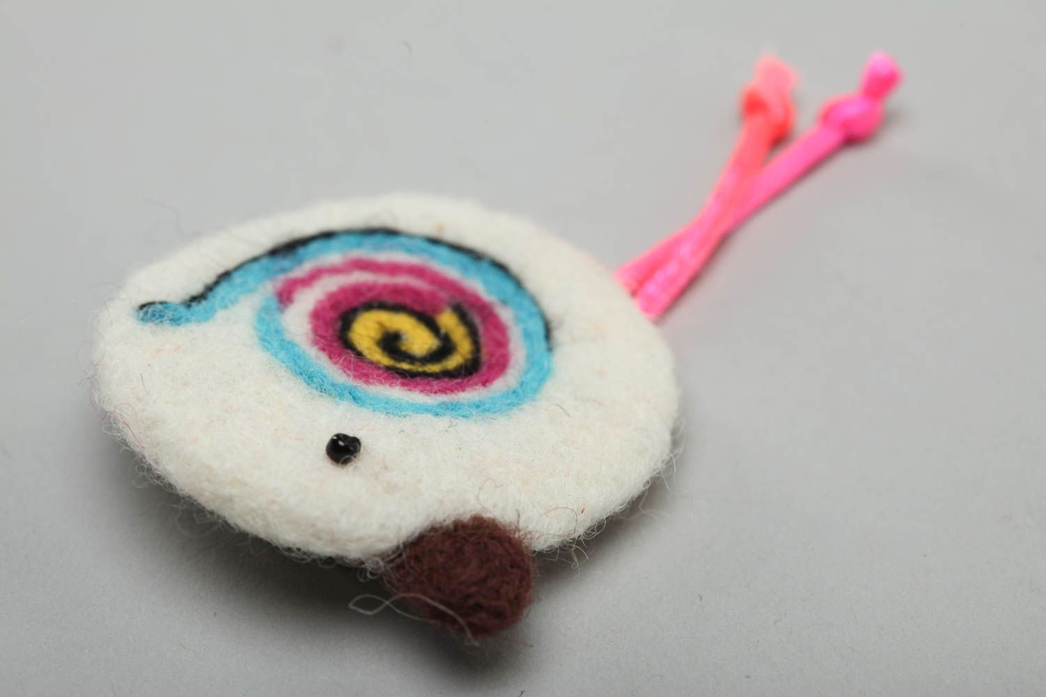 Handmade designer animal brooch felted of wool small white bird for little girl photo 3