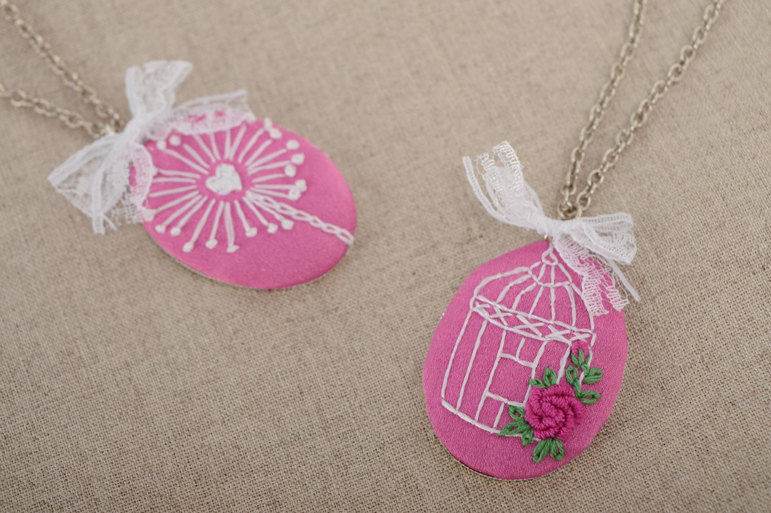 Pink handmade satin embroidered pendant Cage photo 5