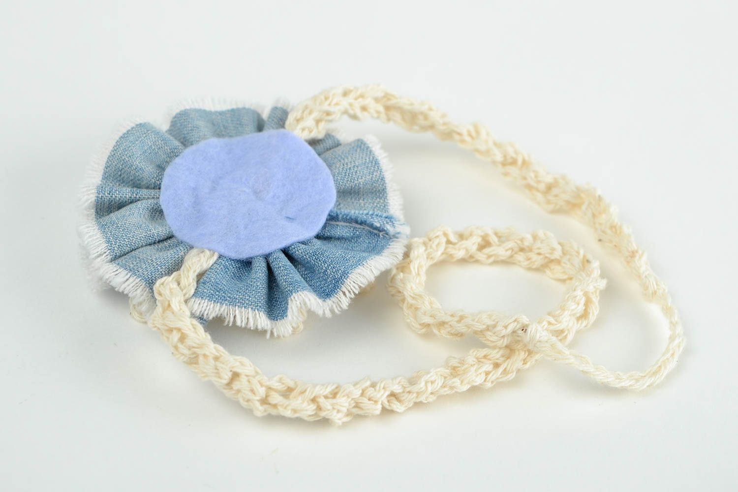 Handmade Haarband mit Blume Mädchen Haarschmuck Accessoire für Haare gehäkelt foto 5