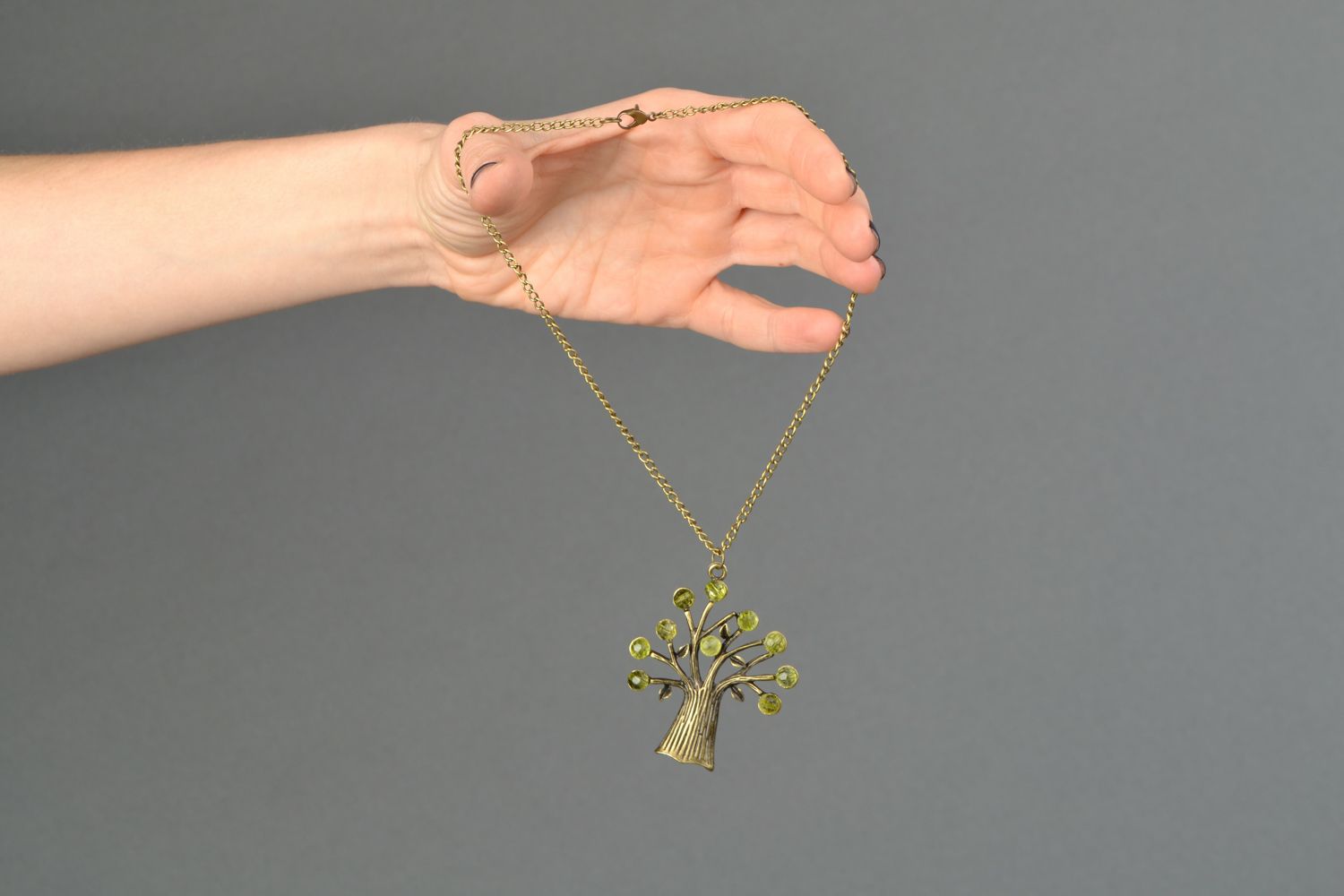 Metal pendant with chain Tree of Life photo 2