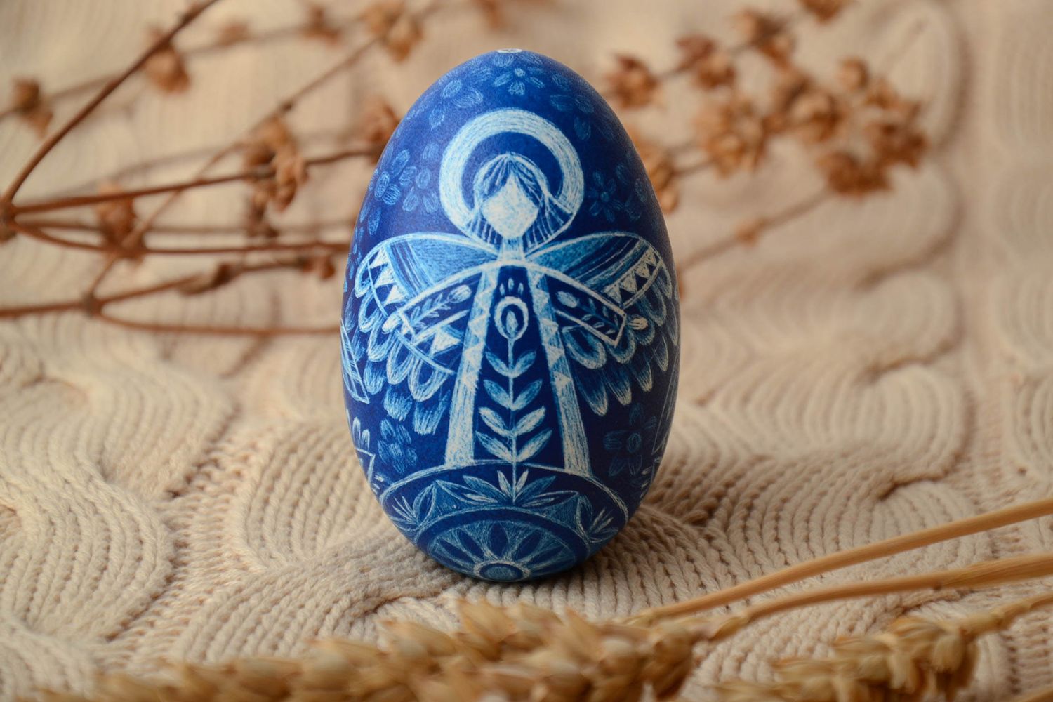Painted goose egg for Easter decor photo 1