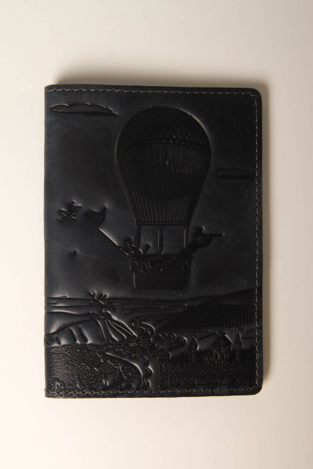Черная обложка на паспорт хенд мейд аксессуар из кожи оригинальный подарок фото 2