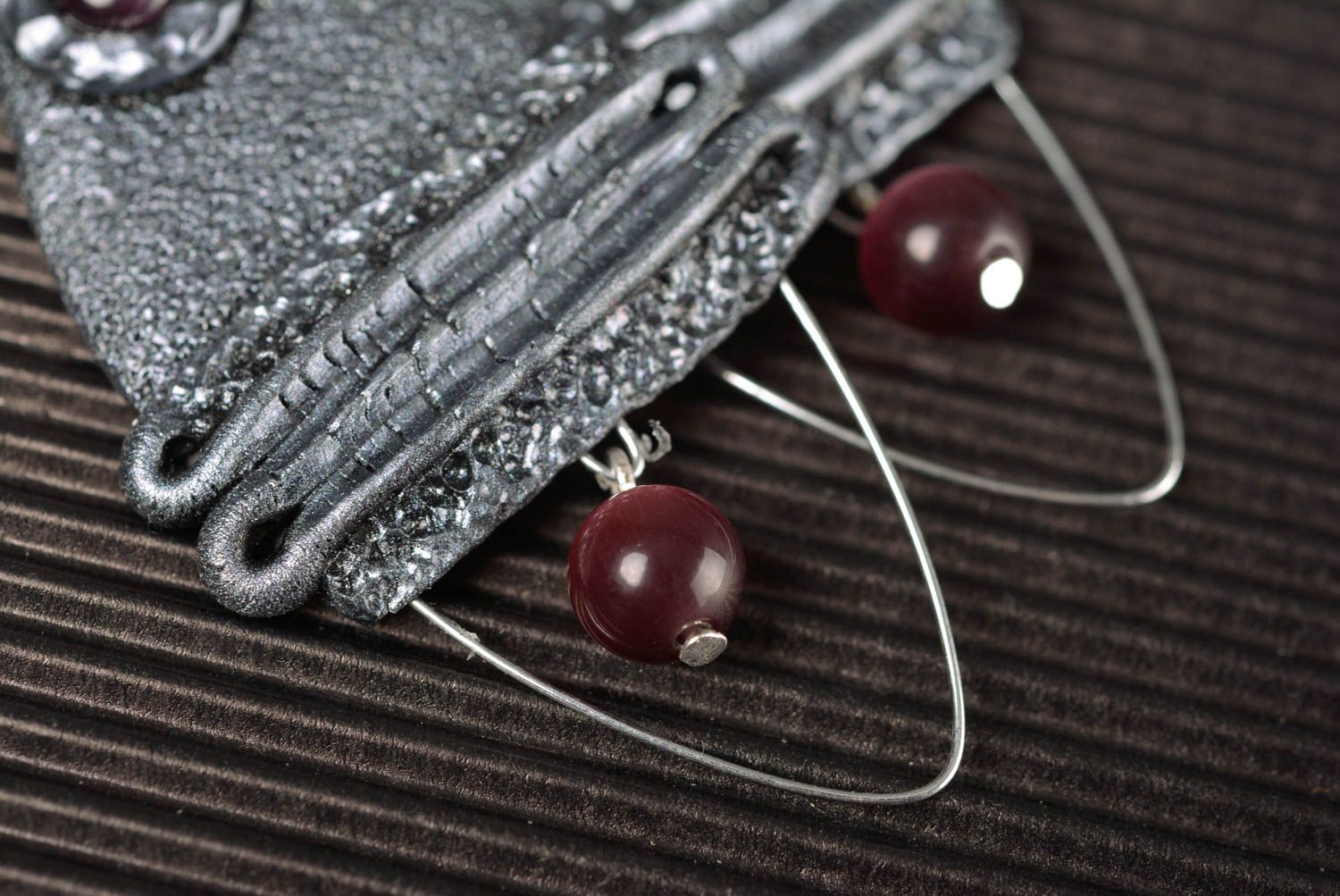 Handmade Ohrringe aus Polymerton mit echtem Stein schön mit Anhängern für Frauen foto 4