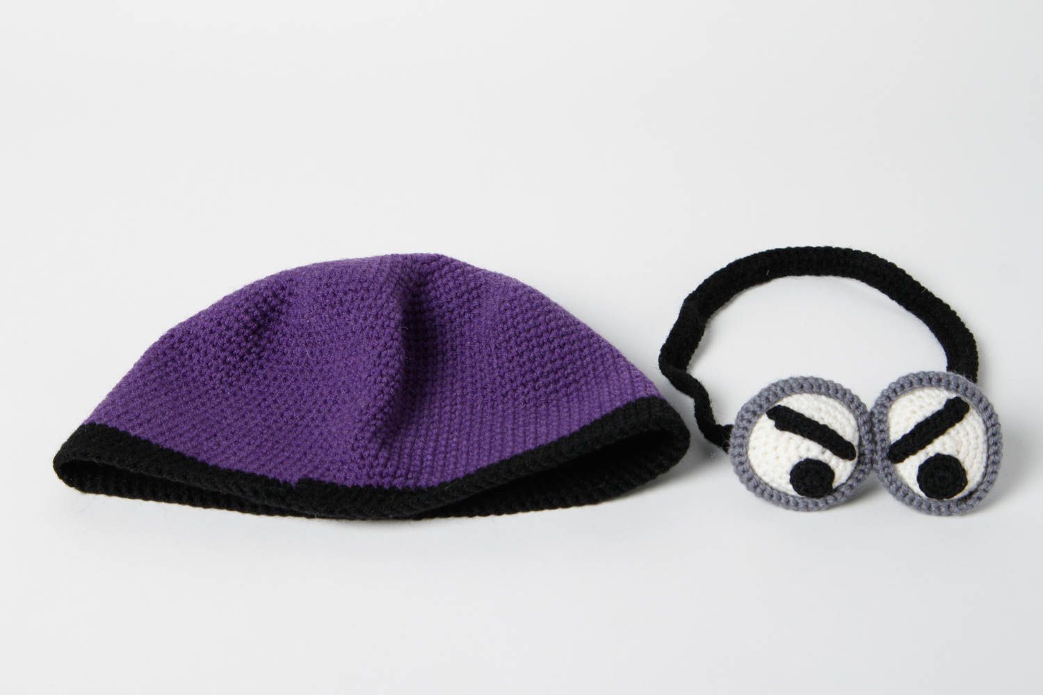 Handmade originelle gestrickte Mütze Accessoire für Frauen Winter Mütze violett foto 3