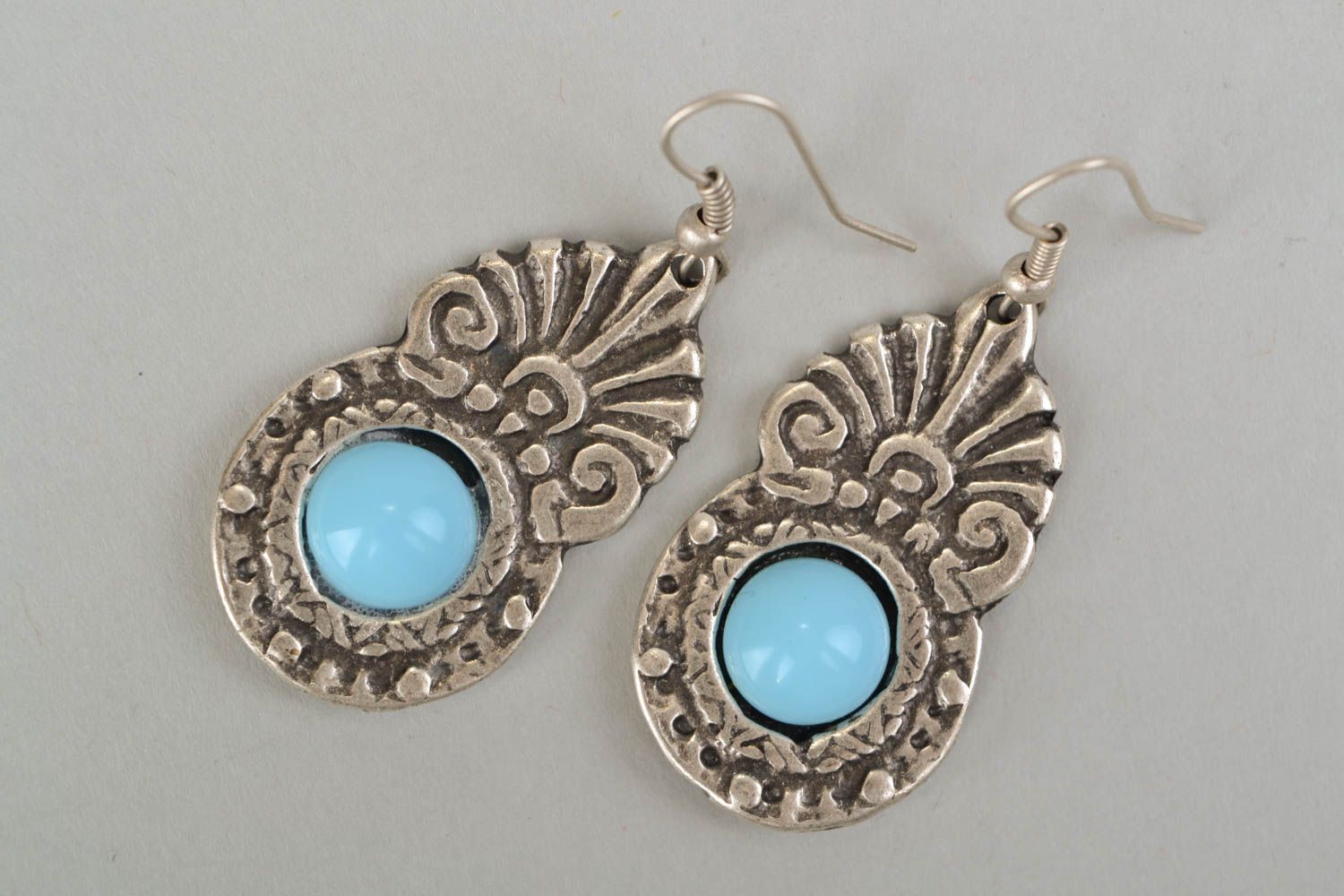 Blaue Ohrringe aus Metall Antiker Spiegel foto 3