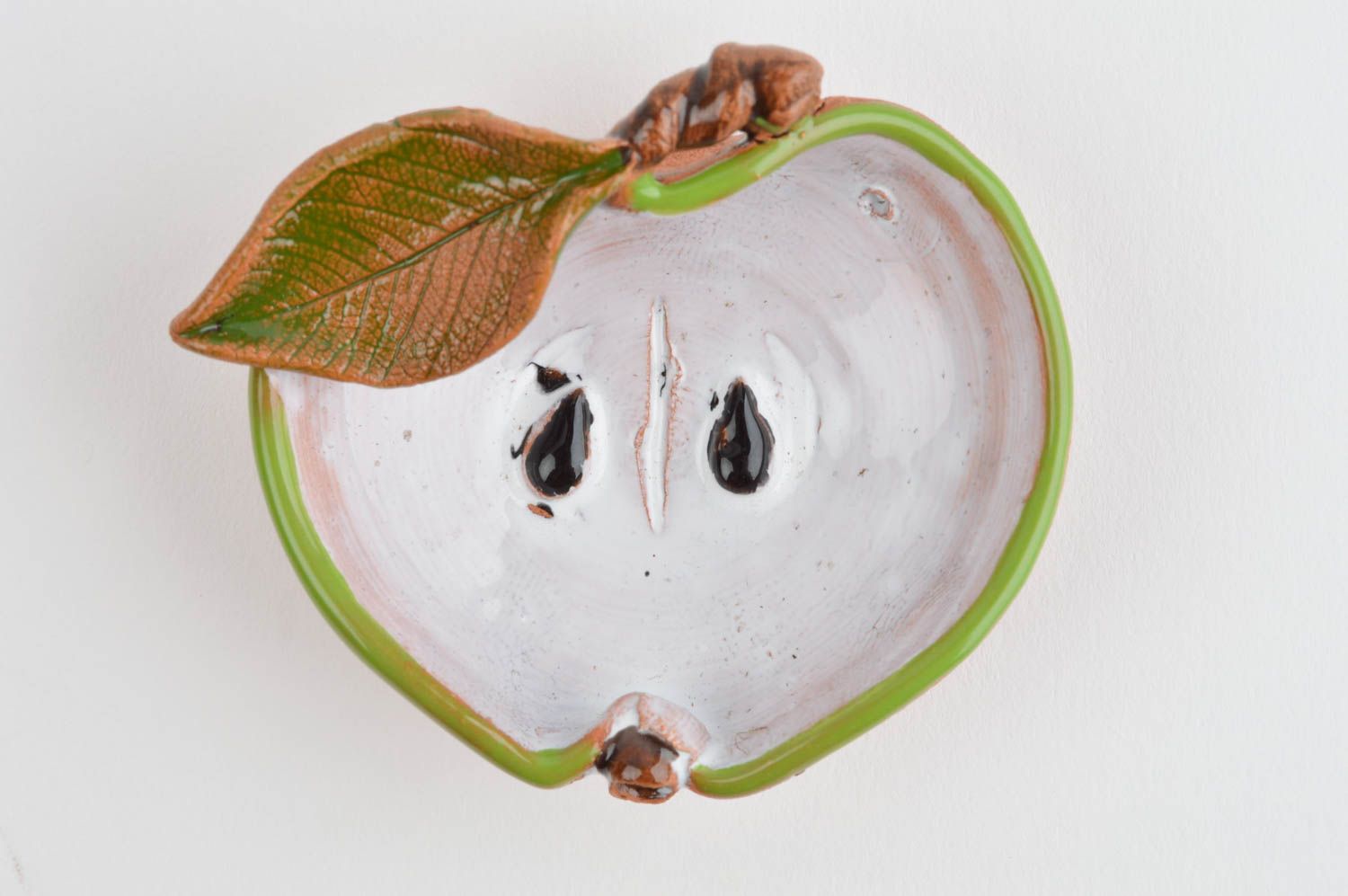 Handmade Keramik Figur Haus Deko Miniatur Figur Apfel aus Ton originell foto 3