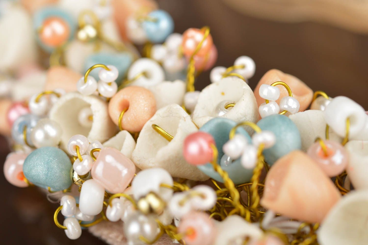 Joli collier en pâte polymère avec fleurs et rubans fait main accessoire photo 3
