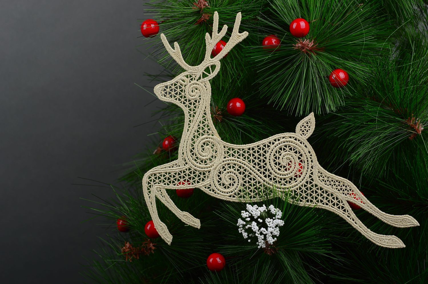 Deer Christmas toy lace toy openwork Christmas toy decorative use only photo 1