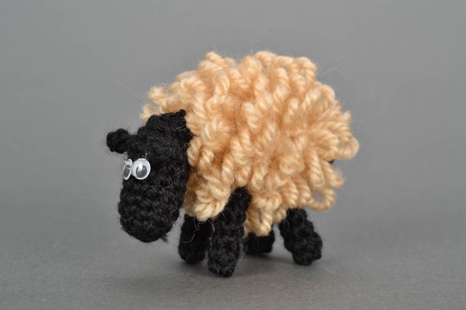Crochet toy sheep  photo 2