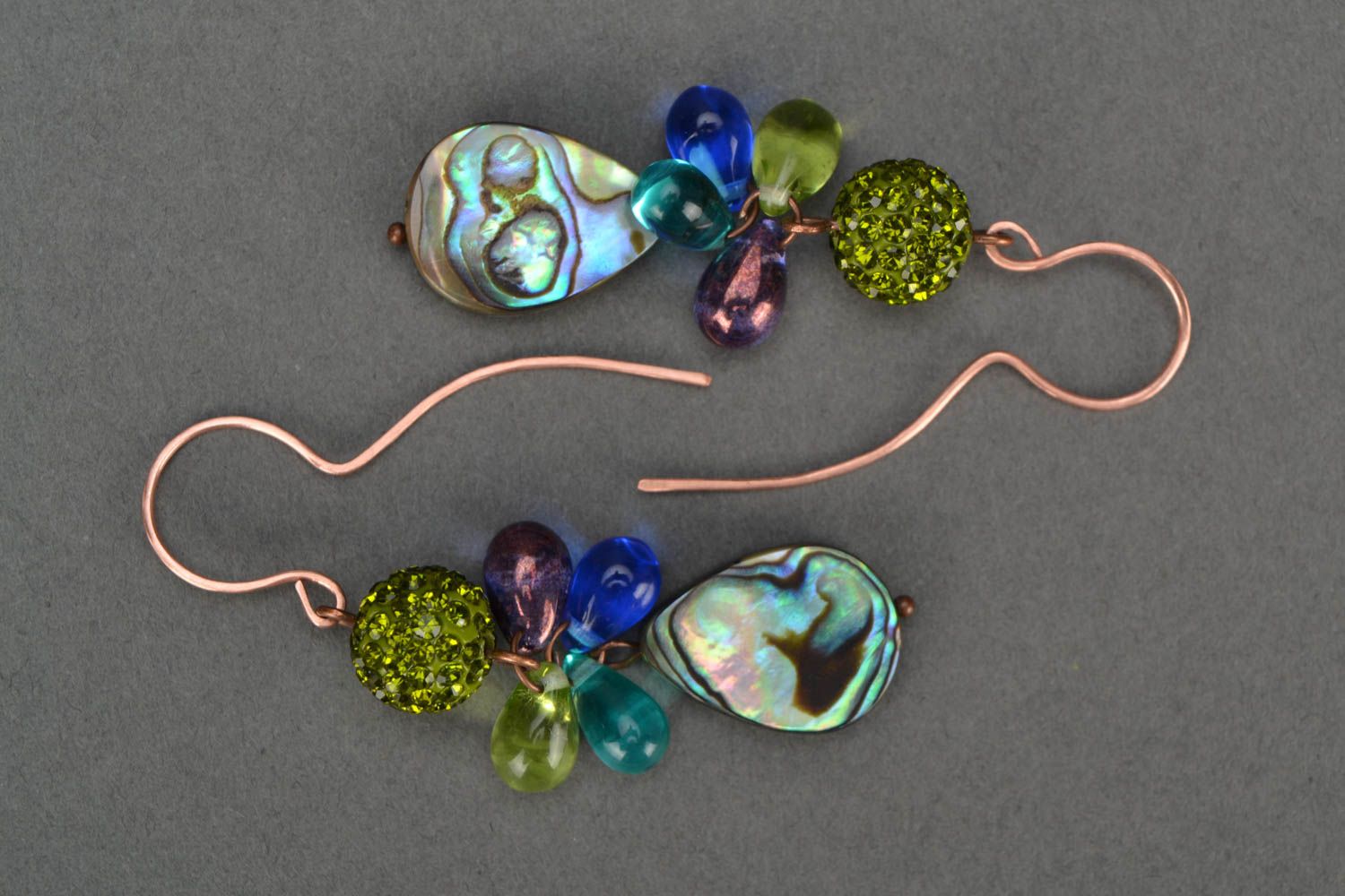 Beautiful handmade designer long earrings with shellfish and Czech glass beads photo 2