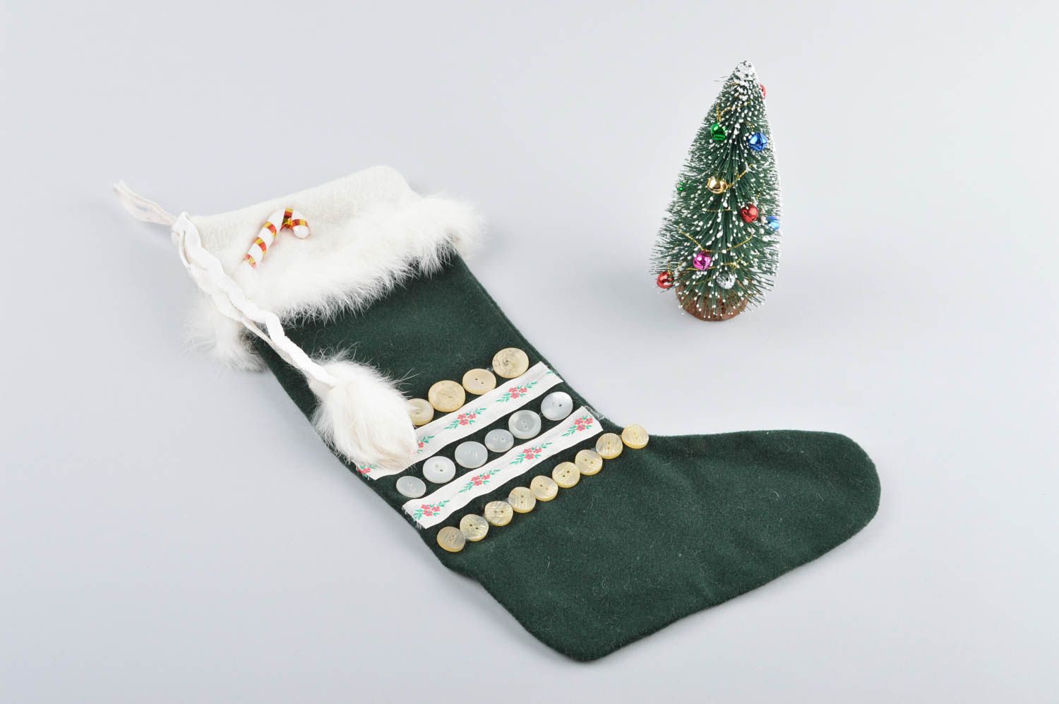 Handmade Deko Socke zu Weihnachten Deko Element mit Schlaufe Weihnachten Deko foto 2