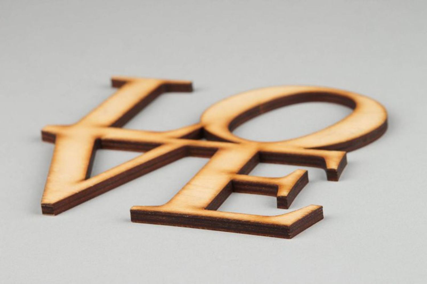 Chipboard décoratif en bois mot LOVE photo 2
