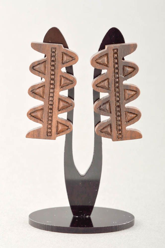 Boucles d'oreilles clous Bijou fait main bois originales Accessoire femme photo 1