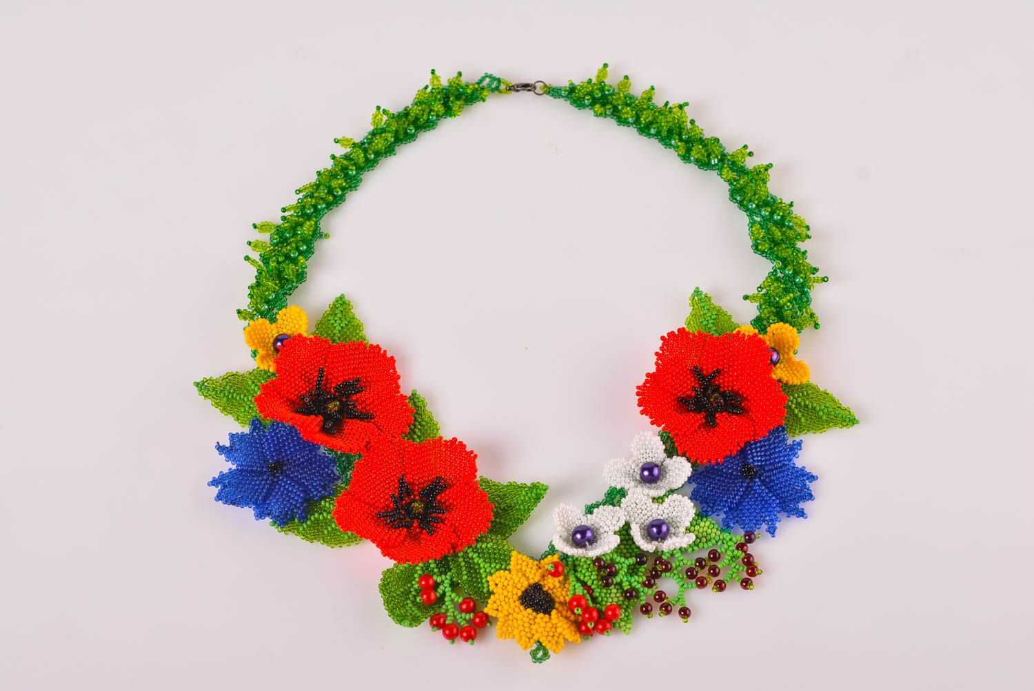 Colorful handmade beaded necklace beautiful jewellery fashion accessories photo 2