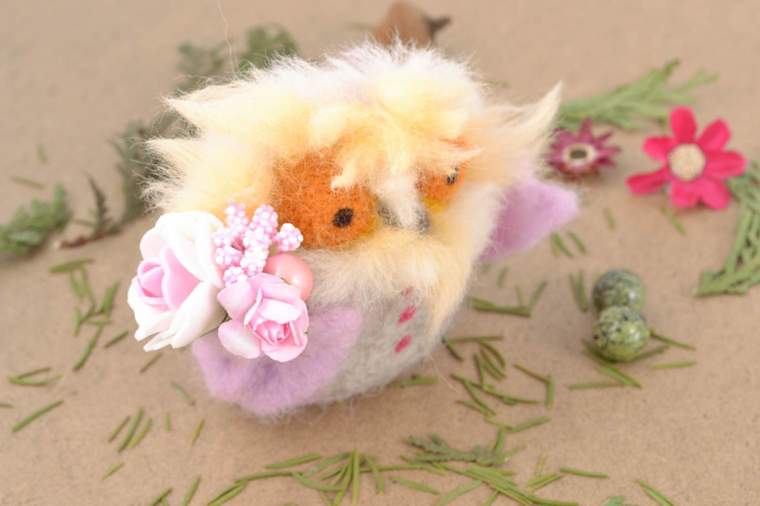 Petit jouet en laine feutrée fait main décoratif cadeau original Chouette photo 1