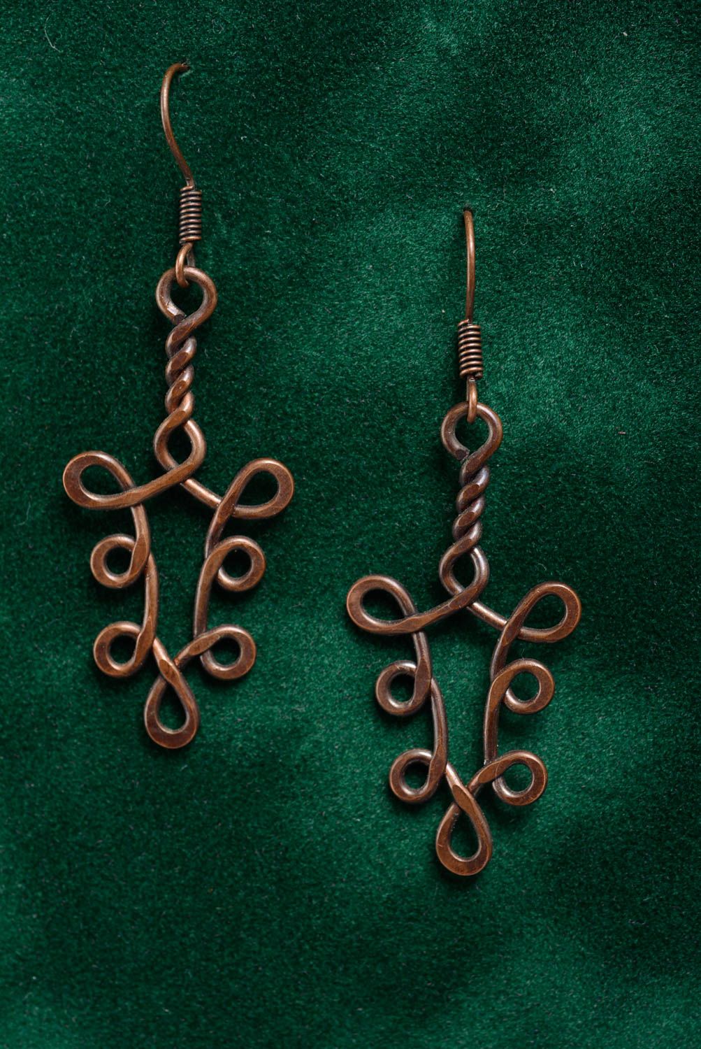 Boucles d'oreilles en cuivre technique originale wire wrapping faites main photo 1