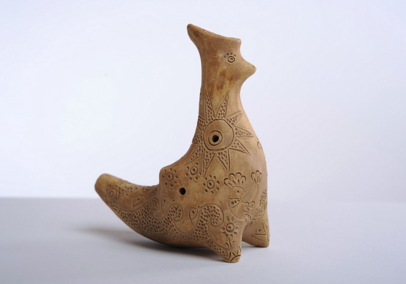 Глиняная игрушка-свистулька Пташечка фото 2